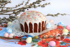 kulich tvorozhny s lesnymi orekhami.jpg kulich tvorozhny s lesnymi orekhami.jpg