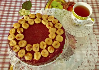 Шоколадный торт с бананами tort.jpg