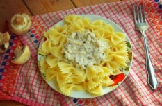 makarony s slivki griby.png makarony s slivki griby.png